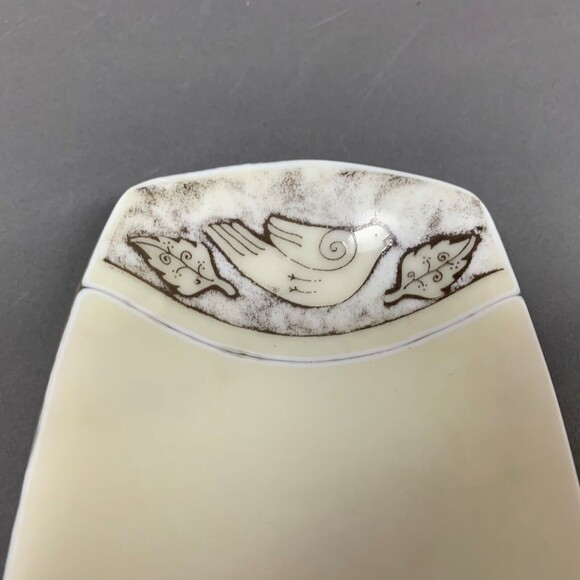 Lynn Latimer Tray Trinket Dish Fused Art Glass Bird Yellow White Brown Signed - Picture 8 of 11